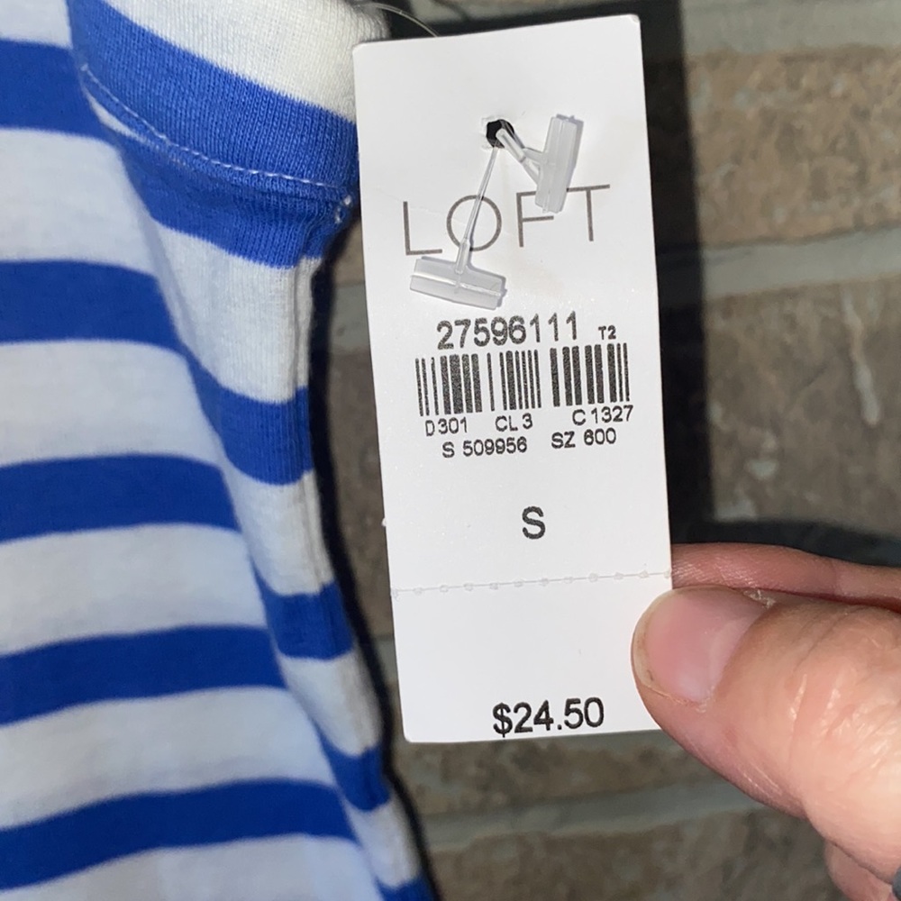 ✅Loft Tank Top - Picture 2 of 6